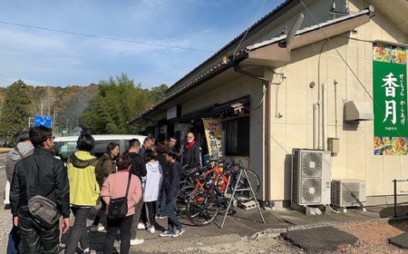 けいちゃん・からあげ・香月宴 お食事券 3,000円分