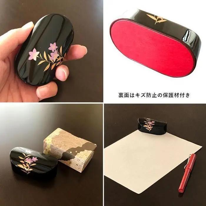 紀州漆器 文鎮 ペーパーウェイト 小判型 黒 椿【YG159】