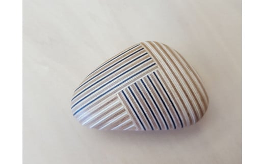 【ウッドデザイン賞受賞】 木製 ペーパーウェイト koishi-tr sanmix 北海道 芦別市 滝澤ベニヤ [№5342-0085]