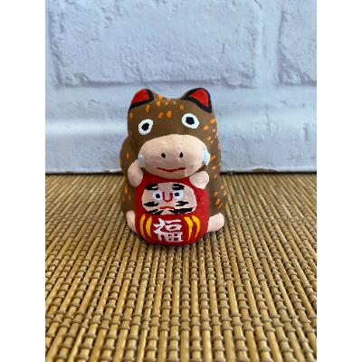 ふるさと納税 春日部市 達磨抱き亥(いのしし)手作り張子人形