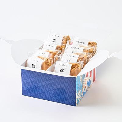 ふるさと納税 野々市市 能登産大納言あずき入り冷凍たい焼き8個入り1パッケージ |  | 03