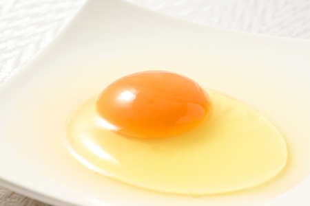【4ヶ月定期便】料理人も「うまい！」と絶賛 昔の味たまご 20個入り（18個＋割れ補償2個）×4か月| 卵 鶏卵 玉子 たまご 生卵 国産 濃厚 コク 卵かけご飯 旨味 旨み ※着日指定不可