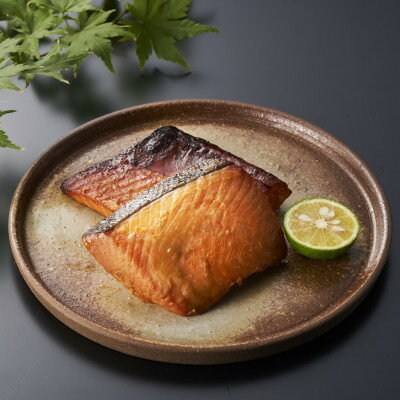 【ふるさと納税】【3切×2パック】鮭の味噌漬け(6切れ)_ 鮭 味噌漬け 魚介 人気 美味しい 【配送不可地域：離島】【1572921】