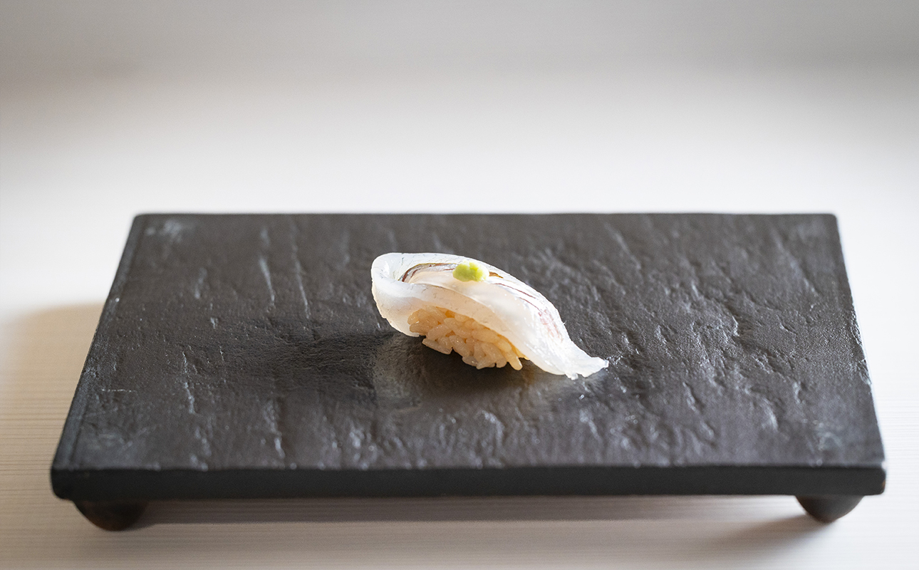 たかぎ 食事券 ￥100,000（10,000円分×10枚） 【食事券　寿司　コース　おまかせ　和食　ミシュラン　ビブグルマン　おいしい　ギフト　ディナー　プレゼント グルメ　おすすめ　家族　カップル