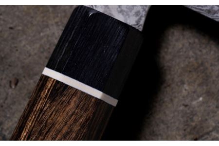 H35-21 ブラックダマスカス 三徳包丁 BD-04【最長3ヶ月】を目安に発送