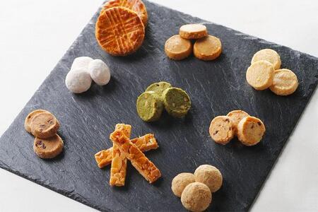 「ル・パン神戸北野」コフレカセットA(焼菓子9種)