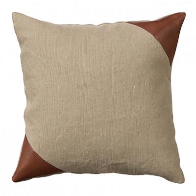 ふるさと納税 富田林市 Combination Cushion Triangle ベージュ×ダークブラウン【SWOF】 |  | 01