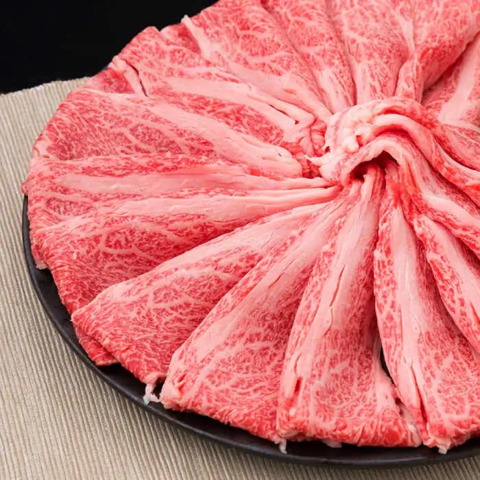 【全6回定期便】A4-A5ランク 博多和牛 肩ロース 400g 2-3人前 スライス すき焼き しゃぶしゃぶ 糸島市/糸島ミートデリ工房[ACA186]