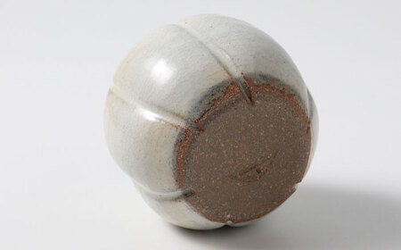 【唐津焼】粉引花入 / 花瓶  一輪挿し シンプル / 佐賀県 / 大杉皿屋窯[41ABAC007]