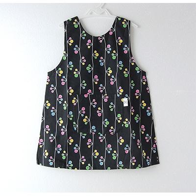 ふるさと納税 忠岡町 nordic+japan 子どもエプロン (キッチン・ツボミ・ブラック)※ブロード素材