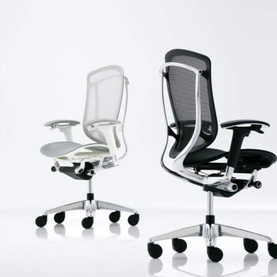 ふるさと納税 横須賀市 オカムラ　オフィスチェア　コンテッサセコンダ　ヘッドレスト付き【ブラック】 国産 |  | 01