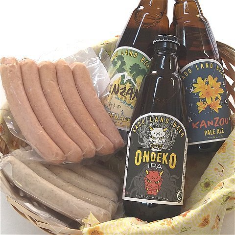 【ふるさと納税】クラフトビール 3本 350ml ソーセージ2種 各160g×5本 へんじんもっこ 海洋深層水仕込み クッチーナ 焼きソーセージ あらびきウインナー 晩酌 おつまみ 新潟県 佐渡市