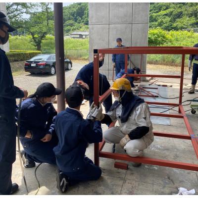 ふるさと納税 丸森町 足踏み式子ども用消毒液スタンド |  | 02