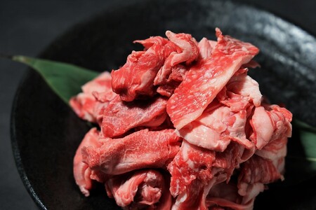 【神戸牛 牝】牛すじ肉:500g 川岸畜産 (08-39)【冷凍】