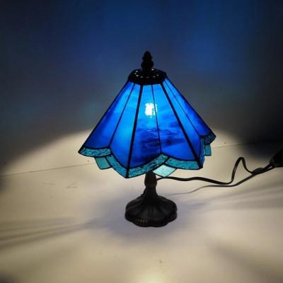 ふるさと納税 大村市 ステンドグラス ランプ 【スタンド型 青】 |  | 02