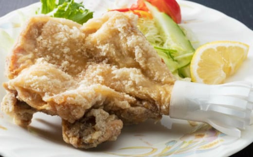 
            室戸の恵み！海洋深層水の塩で味付け！初音の鶏もも肉からあげ【４本】唐揚げ しおからあげ 塩からあげ 肉料理 簡単調理 クリスマス Xmas チキン
          