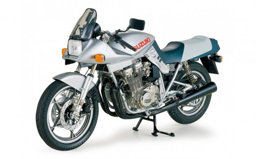 
                  1/6 スズキ GSX 1100S カタナ プラモデル タミヤ TAMIYA
                