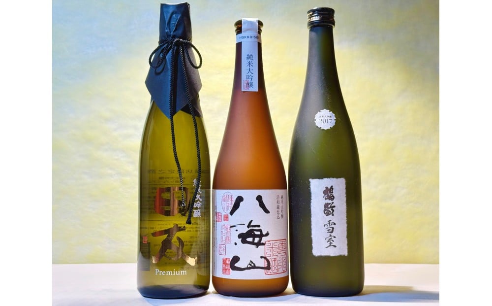 
            新潟の高級酒飲み比べセット3(720ml×3本)
          