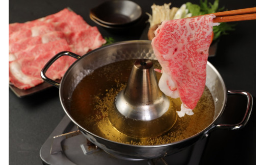 【A5ランク】博多和牛ロースしゃぶしゃぶ・すき焼き用 600g（300g×2パック）【伊豆丸商店】_HA0180