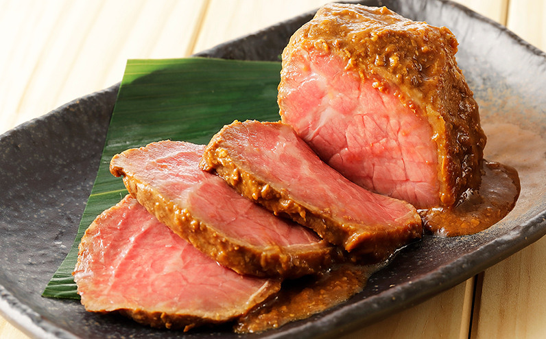 十勝ハーブ牛 プレミアムローストビーフ 計400g（100g×4個） 北海道産 牛肉 赤身