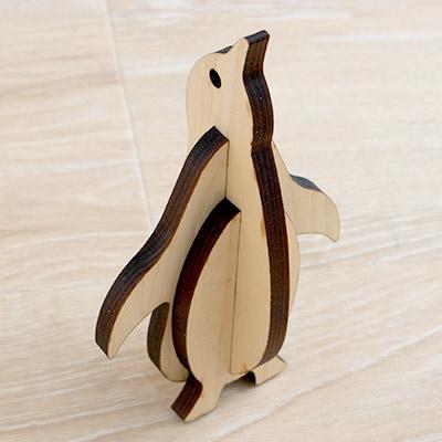 ふるさと納税 青森市 ヒバで出来たバストーイ、ひば丸「ペンギン」 |  | 01