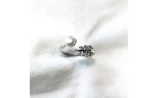 1926 リング・リーフ（淡水本真珠・ボタン）SV製 リング 真珠の指輪 ファッションリング シルバー製リング 淡水真珠 母の日プレゼント 結婚記念日ギフト 自分へのご褒美 カジュアルアクセサリー フリーサイズ クリスマスプレゼント キュートアクセサリー 誕生日プレゼント