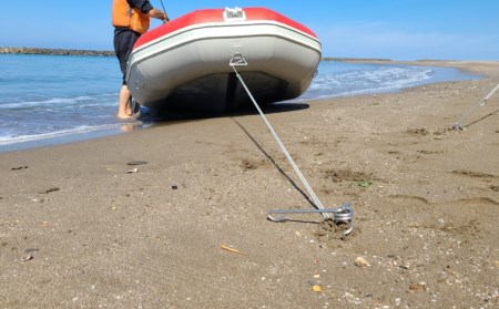 ハンマー不要の回転式ペグ [くるくるペグ] フックタイプ砂用 4本セット ステンレス製 燕三条製 防災用品 キャンプ用品 アウトドア用品  【025S027】 