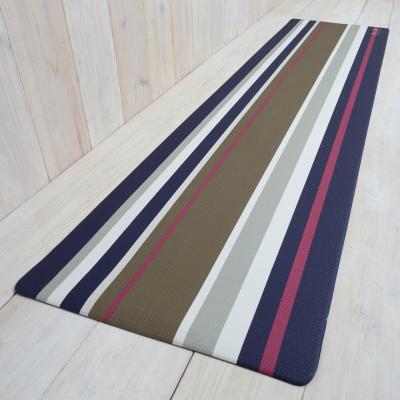ふるさと納税 海南市 拭ける!キッチンマット 洗濯不要 約45×120cm /PVC レトワール ジュピター | 