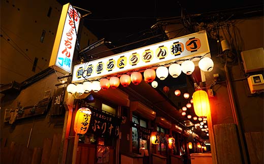 釧路市の飲食店や観光施設で使える！マルチクーポン 10,000円分（1,000円×10枚）クーポン 釧路市 観光 飲食店 長期滞在 返礼品 チケット グルメ レストラン 利用券 観光施設 F4F-8458