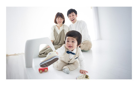 昭和堂写真館 利用補助券 20,000円分 10,000円×2枚 写真館 撮影 写真 フォト 衣装 記念日 誕生日 お祝い 思い出 記念撮影 家族 七五三 就活 終活 証明写真 ウェディング マタニテ