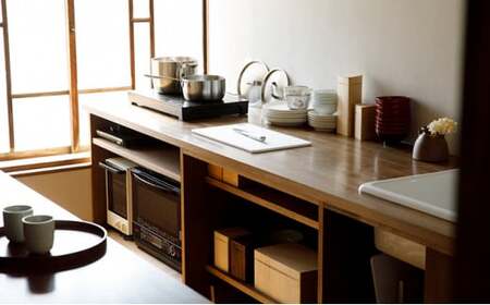 ブレットストッカー KIRIFT キリフト 総国産桐使用 天然蜜蝋仕上げ 桐のパンケース 民芸品 日本製 保存 容器 食パン 2斤 サイズ キッチン用品 キッチンアイテム 職人 手作業 ブレッド ボッ