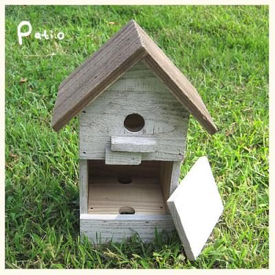 ふるさと納税 小牧市 エイジングアンティーク調 三角屋根のバードハウス　鳥 巣箱[161P03] |  | 01