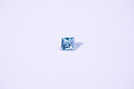 MB2007 ◇ピアス　アクアマリン
