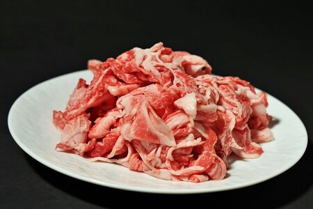 期間限定【神戸牛 牝】【7営業日以内発送】小間切れ肉 1.5kg 川岸畜産 神戸ビーフ 小間切れ (kawagishi-17) 