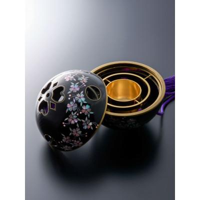 ふるさと納税 富山県 吊香炉『薫珠』(R)桜(青貝螺鈿)本漆・真塗または掻合塗(黒)大14cm　紫色房・紐 |  | 01