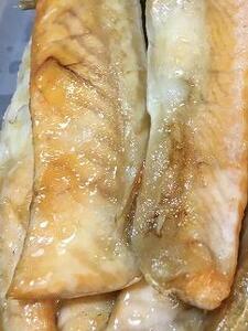 青森県産サーモン【2.7kg】サーモンフィレ1枚（約700g）・ネギトロ（500g）・輪切り（180g×3袋）・ハラス（1000g）【魚 お魚 さかな 食品 人気 おすすめ 送料無料】