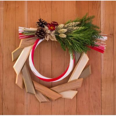 ふるさと納税 高山市 【オークヴィレッジ】無垢の木のあたたかい色合いの寄木のリース〔国産材　木製小物〕 AH071 |  | 02