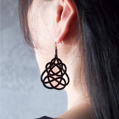 ふるさと納税 北本市 ピアス&ネックレス クロガネモチ (あわじ結び) 草木染め ラタン |  | 02