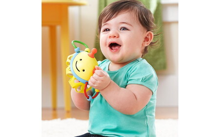 No.343-01 ダイパーケーキ/ロールアラウンドラトル/ビー ／ おむつケーキ 出産祝 ギフト 贈り物 女の子 男の子 赤ちゃん ベビー ベビーギフト ガラガラ おむつ 紙おむつ Sサイズ おもち