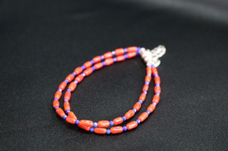 
                  赤サンゴとラピスラズリの2連ブレスレット | アクセサリー ブレスレット ジュエリー 珊瑚 赤珊瑚 宝石 サンゴ プレゼント クリスマス バレンタイン カジュアル レディース 贈答用 人気 高価 高級 おすすめ ふるさと納税サンゴ ふるさと納税ネックレス 高知県 室戸市
                