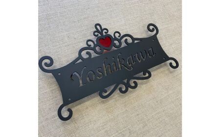 ハートのティアラを冠したネームプレート（パターンB） アルミ製表札 表札 自宅 店舗 お店 