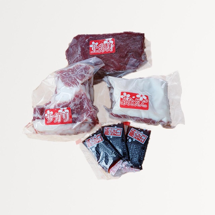 【阿蘇牧場】熊本と畜 馬刺し3種 食べ比べ 赤身 フタエゴ サガリ 各150g 450g※専用たれ付き