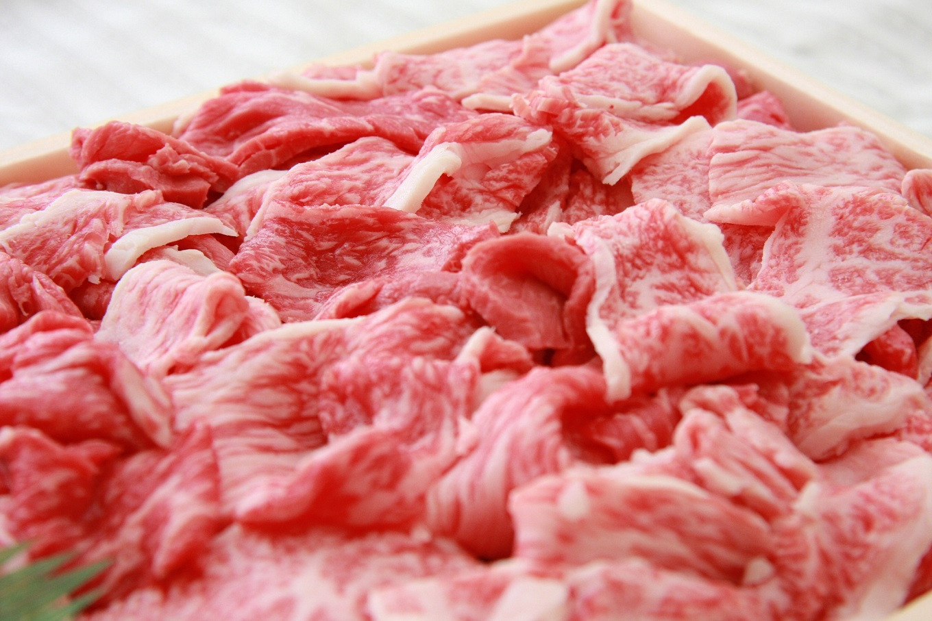 肉じゃが、牛丼におすすめの切り落とし肉。