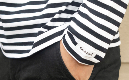 ボーダーロングTシャツ ホワイト×ブラック（S-XL） / Tシャツ / 佐賀県 / Canis Lupus [41AAAN011]