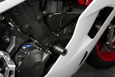 【AELLA】DUCATI スーパースポーツ｜エンジンスライダー  (SuperSport939 ’19～)  AE-68119A ［ 京都 バイク カスタム パーツ 人気 おすすめ ツーリング ライ