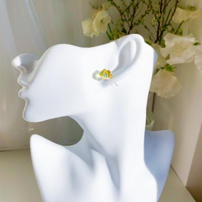 ふるさと納税 小山市 サージカルステンレス金属アレルギー対応ピアス・グリーンカラー |  | 01