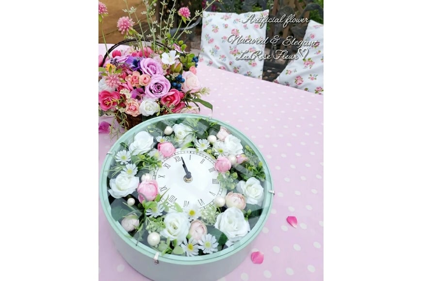 フラワーアレンジメント 選べる カラー 薔薇の花時計 [La.Rose Fleur 山形県 高畠町 tk06ayt140011] 時計 バラ 薔薇 花 はな 造花 フラワー アレンジメント インテリア