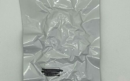 鶏の黒煙炭火焼き400g（200g×2パック） 広川町 / 株式会社POWER EAST CONNECTION[AFAZ034]