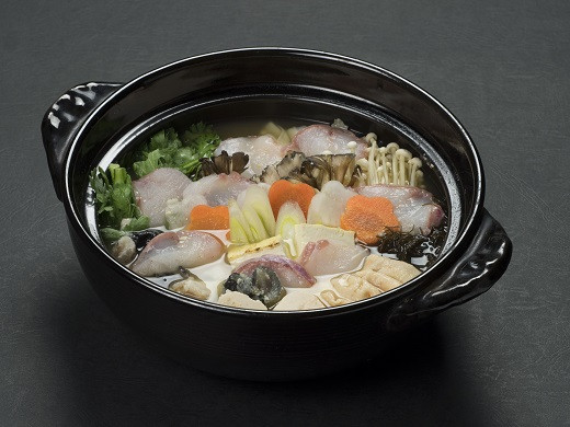 
            活〆風間浦鮟鱇なべセット（冬季限定）
          