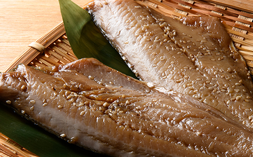 【ふるさと納税】佐々木商店のホッケ醤油干し(2枚入り 1パック)×2袋セット岩手県 山田町 三陸 干物 魚 肴 𩸽 ほっけ ホッケ  YD-977